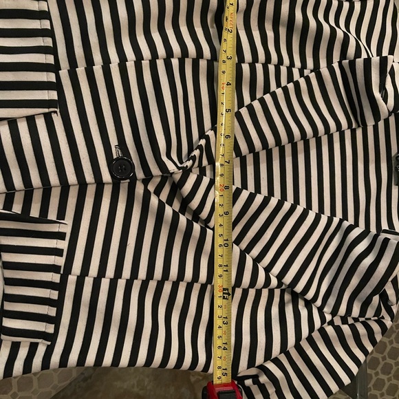 Blazer - Picture 2 of 3